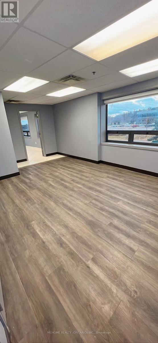 217 - 1131 Invicta Drive, Oakville, Ontario  L6H 4M1 - Photo 8 - W12743334