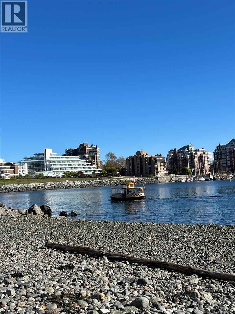 109 68 Songhees Rd, Victoria, British Columbia  V9A 0A3 - Photo 60 - 1024585