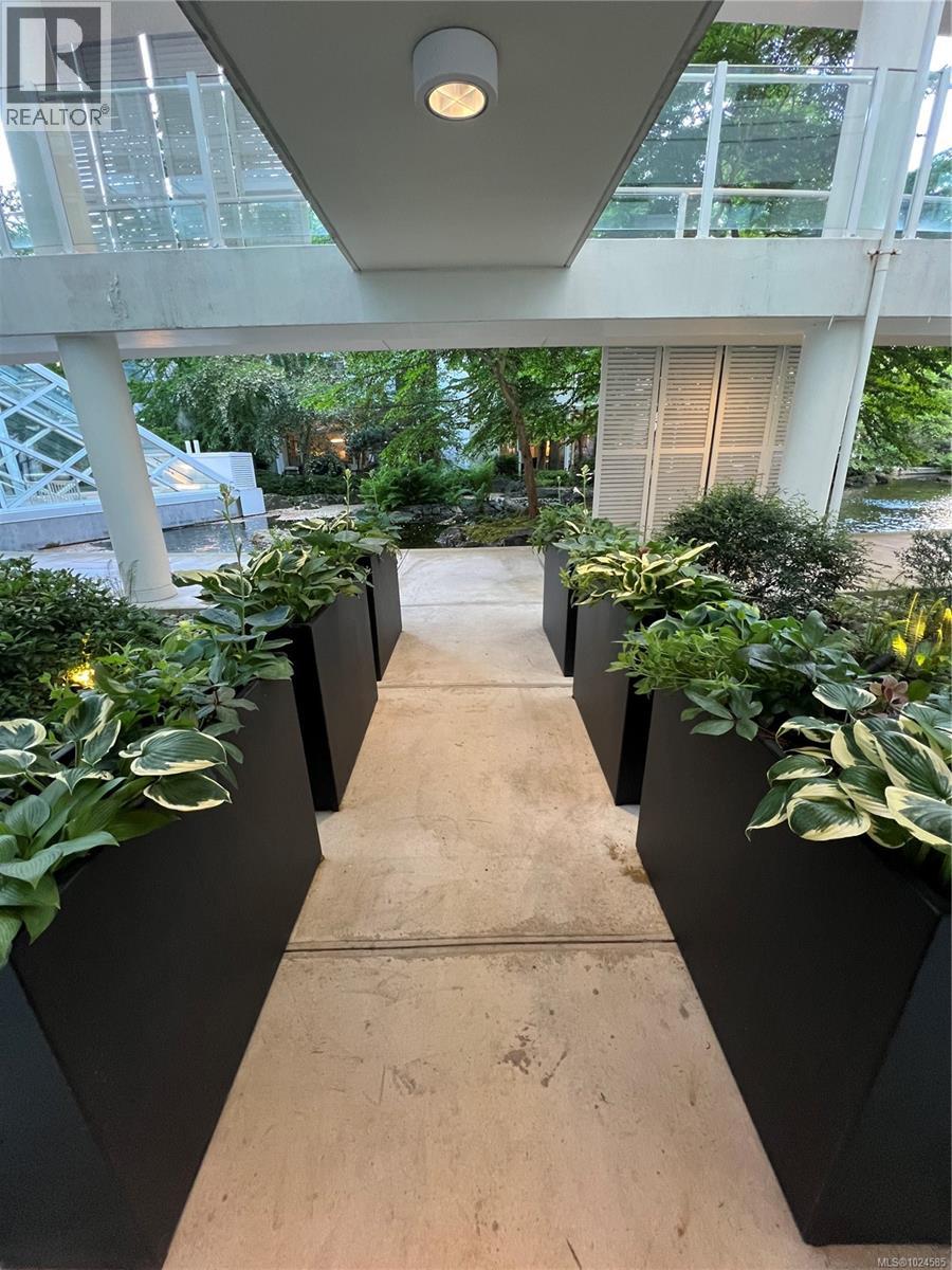 109 68 Songhees Rd, Victoria, British Columbia  V9A 0A3 - Photo 30 - 1024585