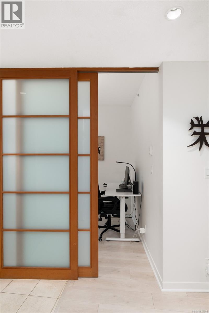 109 68 Songhees Rd, Victoria, British Columbia  V9A 0A3 - Photo 27 - 1024585