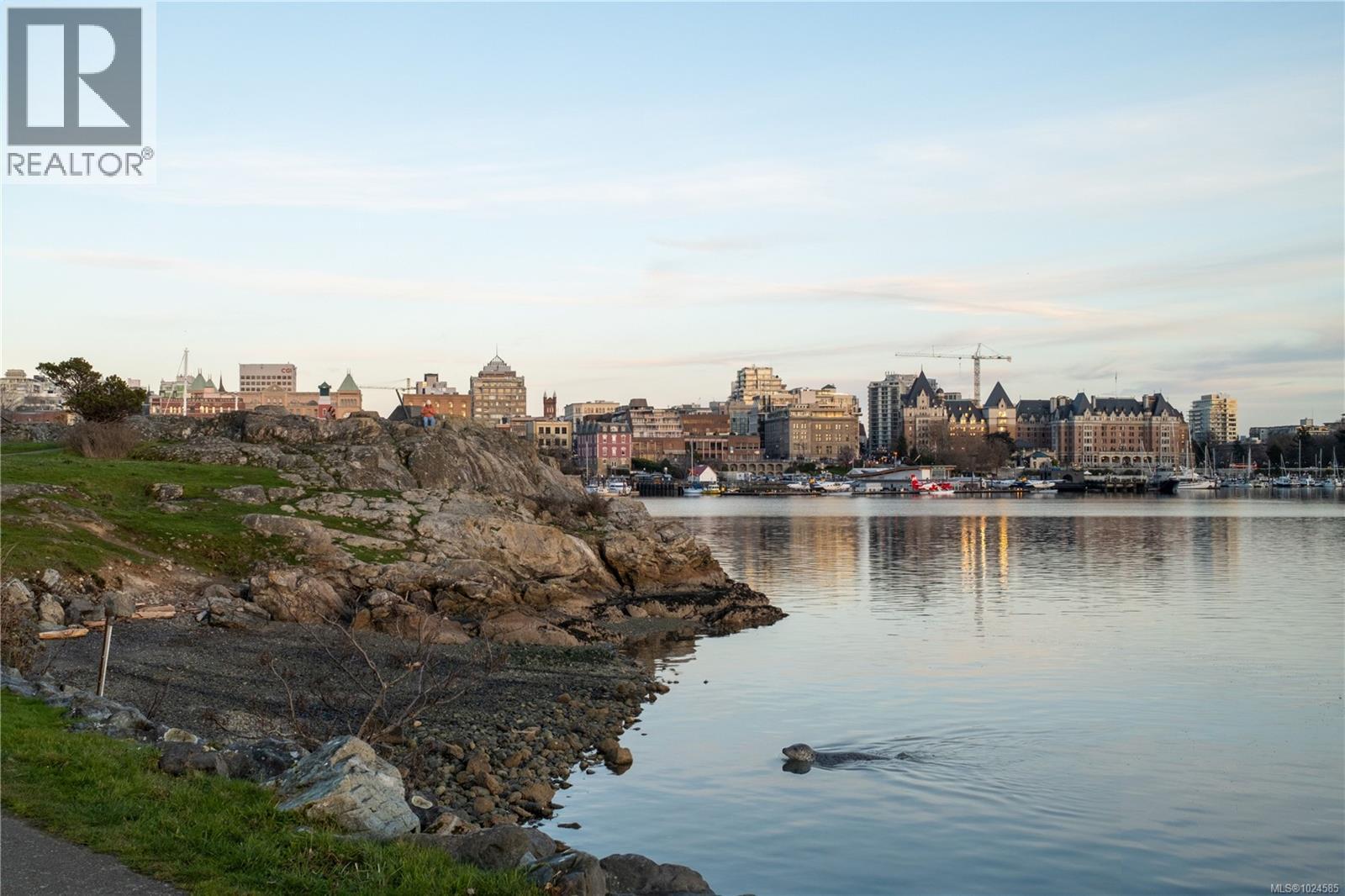 109 68 Songhees Rd, Victoria, British Columbia  V9A 0A3 - Photo 58 - 1024585