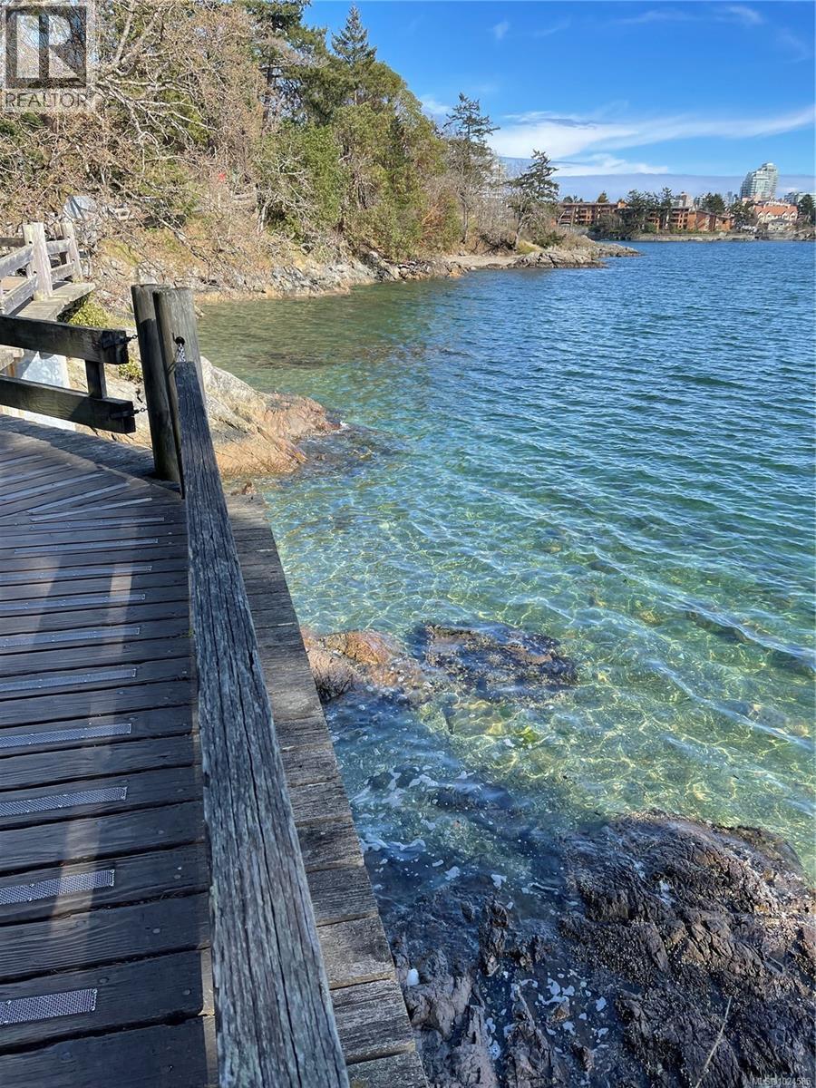 109 68 Songhees Rd, Victoria, British Columbia  V9A 0A3 - Photo 57 - 1024585