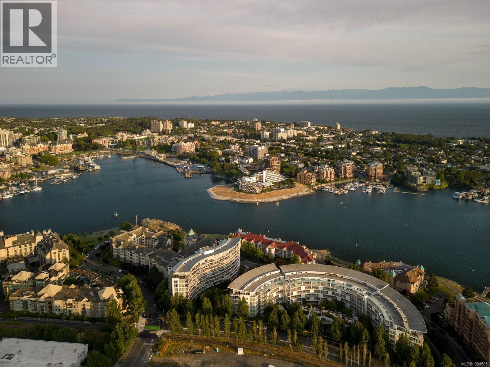 109 68 Songhees Rd, Victoria, British Columbia  V9A 0A3 - Photo 48 - 1024585