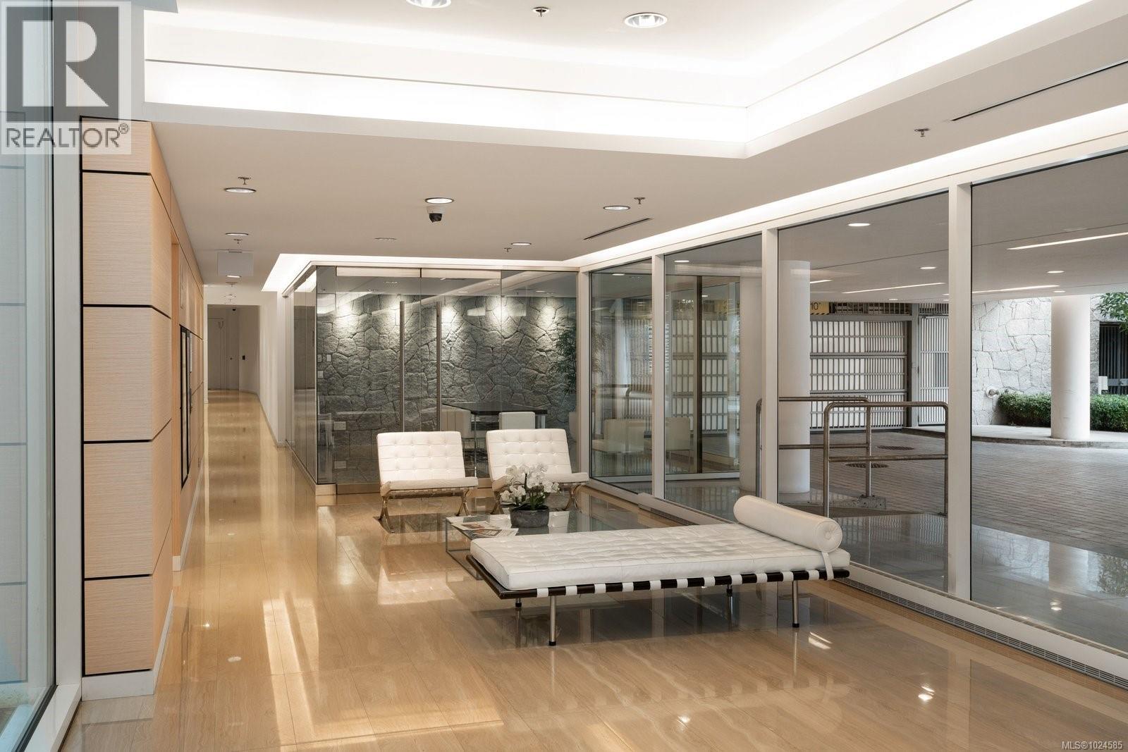 109 68 Songhees Rd, Victoria, British Columbia  V9A 0A3 - Photo 42 - 1024585