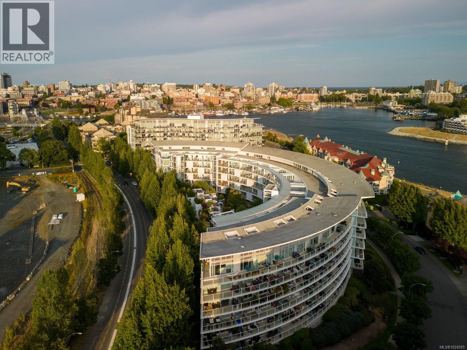 109 68 Songhees Rd, Victoria, British Columbia  V9A 0A3 - Photo 46 - 1024585