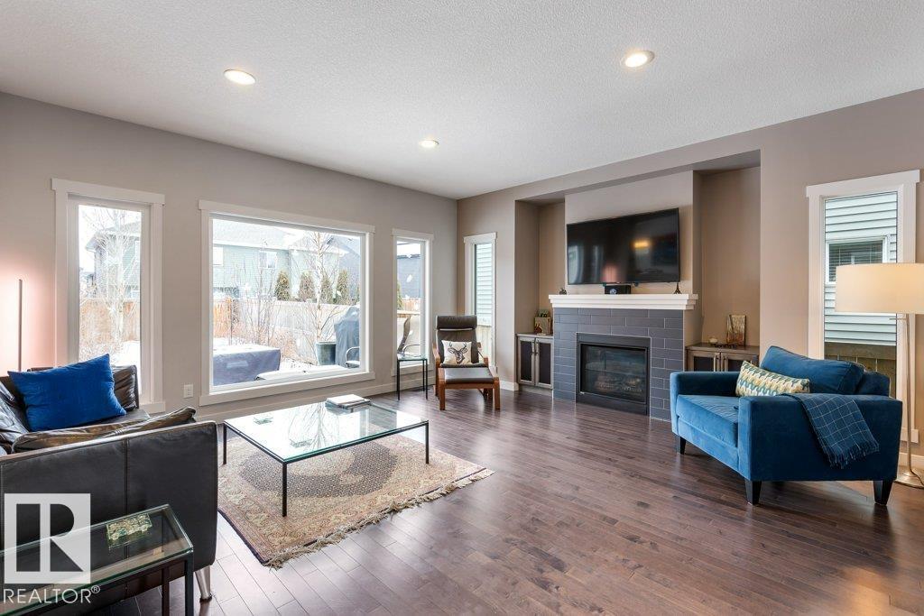 562 Merlin Landing Ld Nw, Edmonton, Alberta  T5S 0L9 - Photo 2 - E4471650