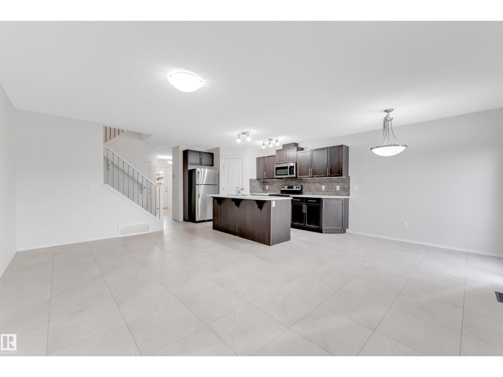 2624 16 St Nw, Edmonton, Alberta T6T 0W2 - Photo 11 - E4471655