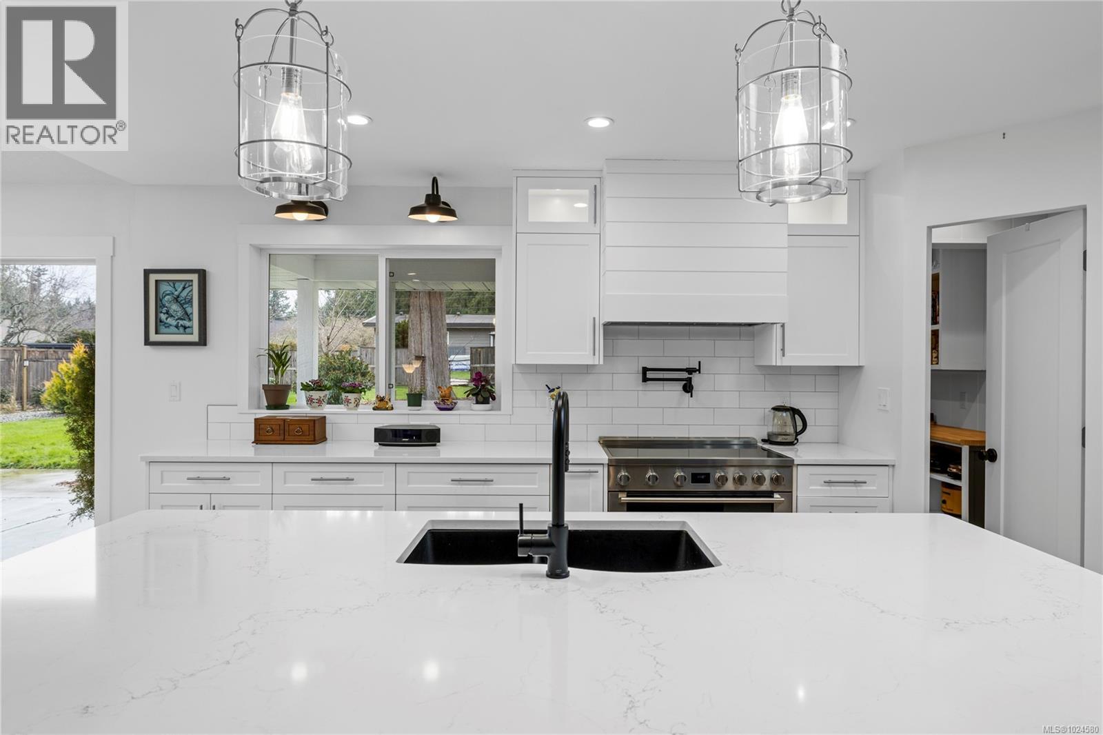 1062 Pekin Pl, Qualicum Beach, British Columbia V9K 1E3 - Photo 18 - 1024580