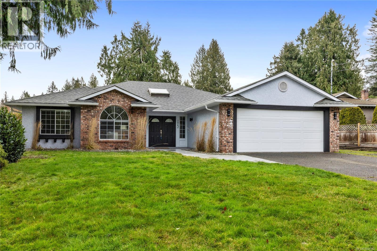 1062 Pekin Pl, Qualicum Beach, British Columbia V9K 1E3 - Photo 2 - 1024580