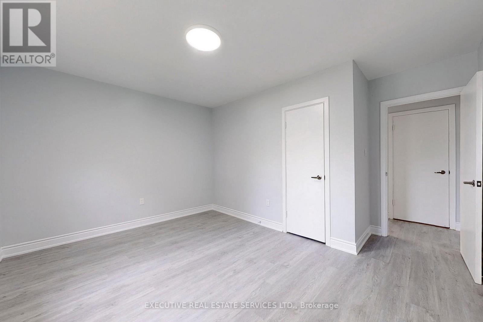 183 Birmingham Street E, Wellington North, Ontario  N0G 2L2 - Photo 13 - X12743390