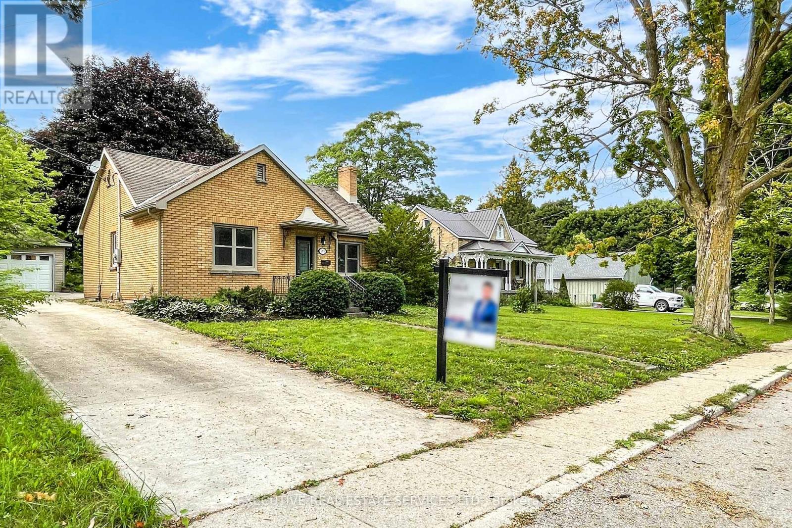 183 Birmingham Street E, Wellington North, Ontario  N0G 2L2 - Photo 3 - X12743390