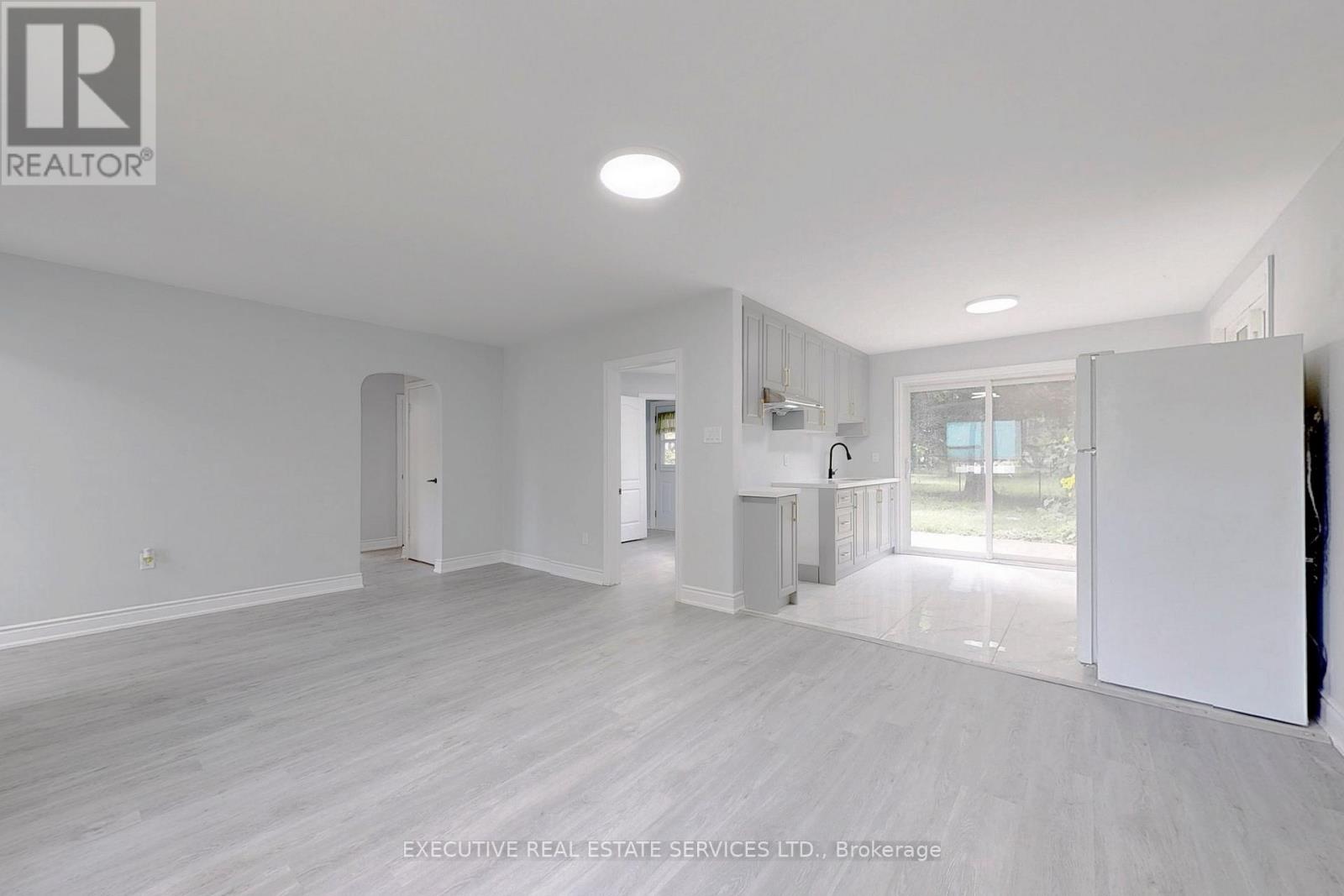 183 Birmingham Street E, Wellington North, Ontario  N0G 2L2 - Photo 8 - X12743390