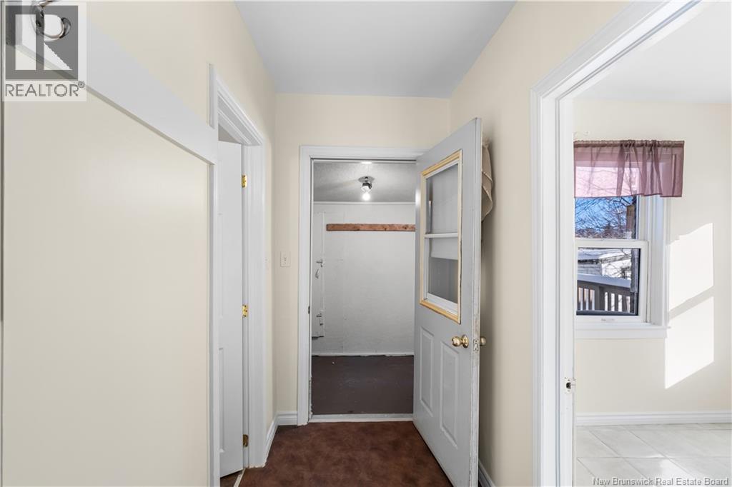 195 Second Avenue, Moncton, New Brunswick  E1C 7Y5 - Photo 12 - NB132936