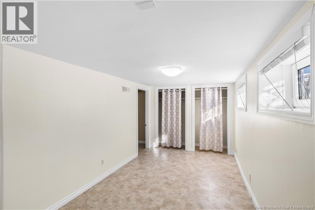 195 Second Avenue, Moncton, New Brunswick  E1C 7Y5 - Photo 18 - NB132936