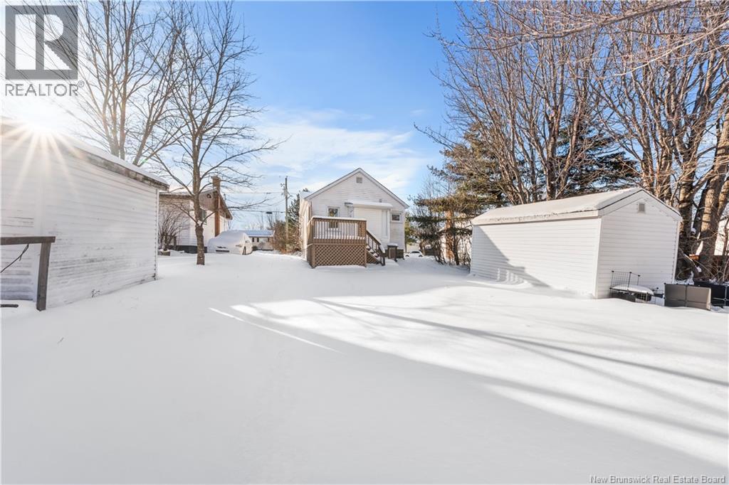 195 Second Avenue, Moncton, New Brunswick  E1C 7Y5 - Photo 24 - NB132936