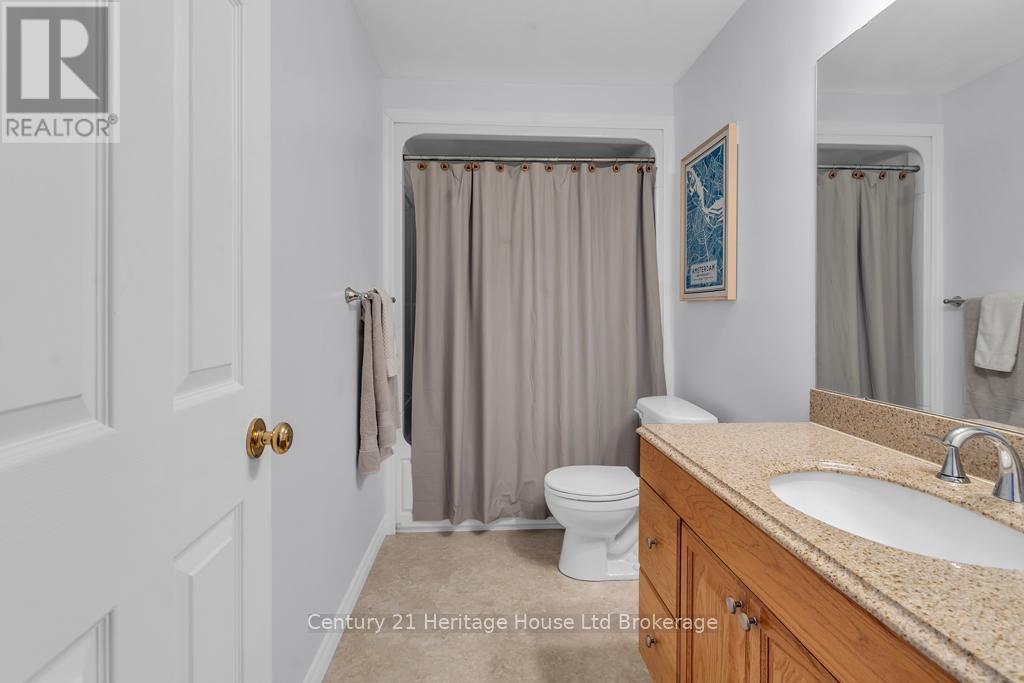 216 Thames Street N, Ingersoll, Ontario  N5C 3E4 - Photo 24 - X12743436