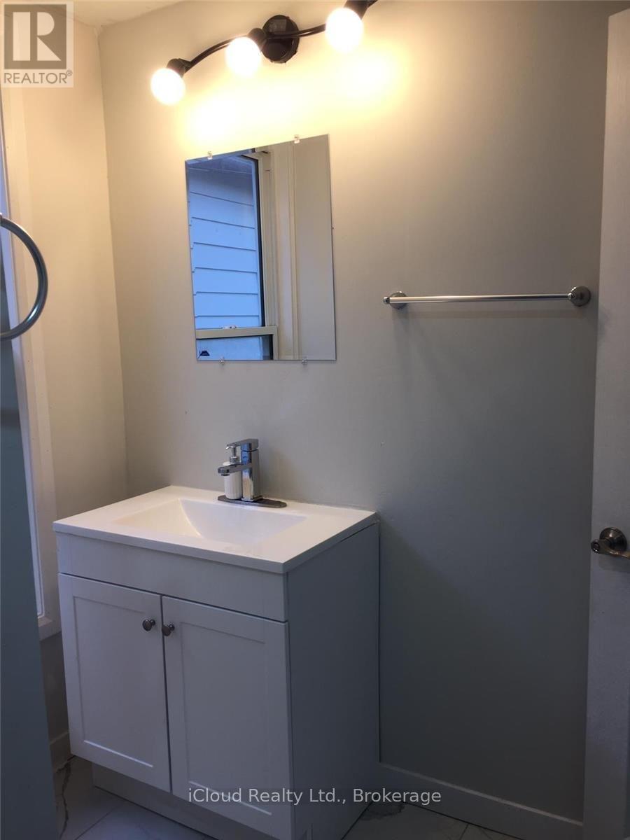 254 Tuscarora Street, Windsor, Ontario  N9A 3L5 - Photo 10 - X12743272