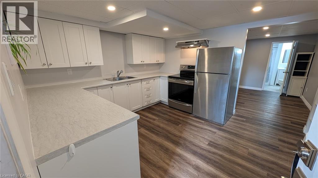 4 Fernwood Place Unit# Lower Unit, Kitchener, Ontario  N2M 2Z2 - Photo 3 - 40801646