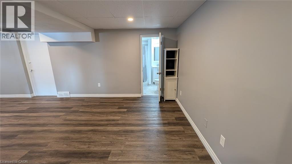 4 Fernwood Place Unit# Lower Unit, Kitchener, Ontario  N2M 2Z2 - Photo 8 - 40801646