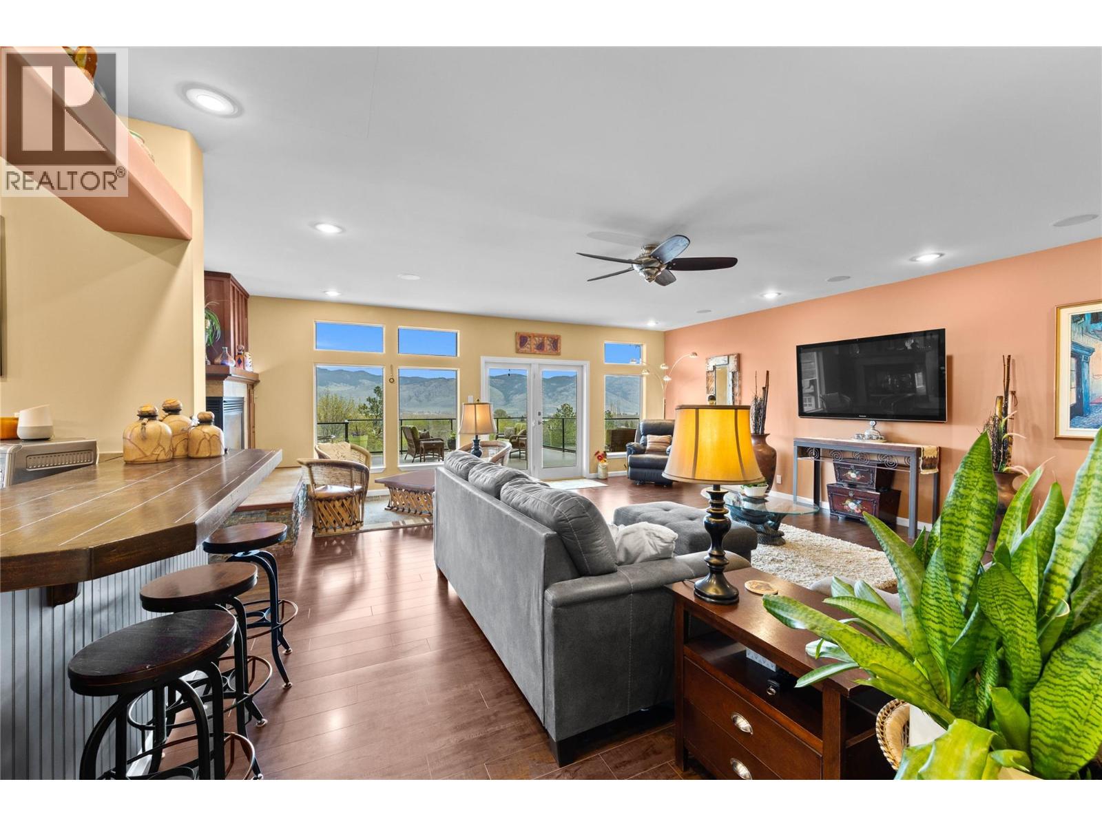 7629 Barnhartvale Road, Kamloops, British Columbia  V2C 6T7 - Photo 5 - 10374424