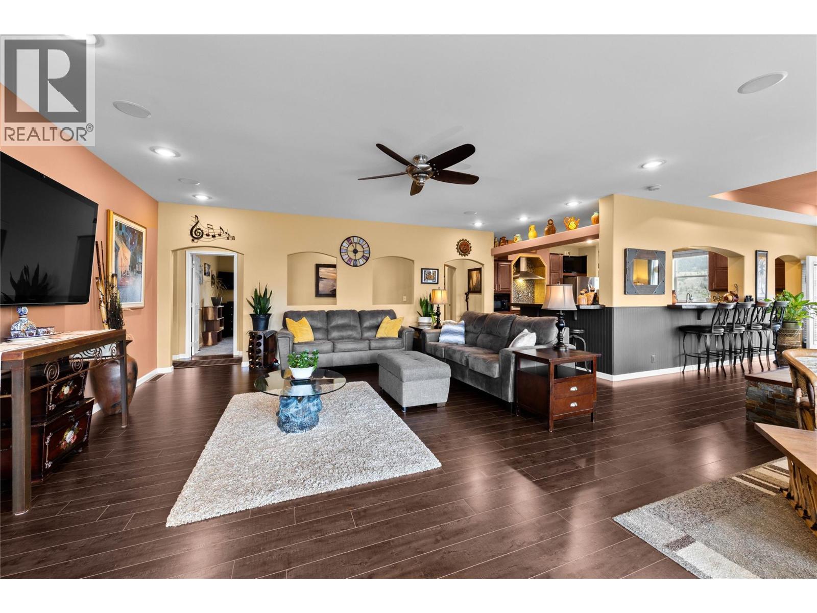 7629 Barnhartvale Road, Kamloops, British Columbia  V2C 6T7 - Photo 8 - 10374424