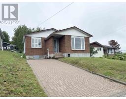 26 Minto ST, Chapleau, Ontario