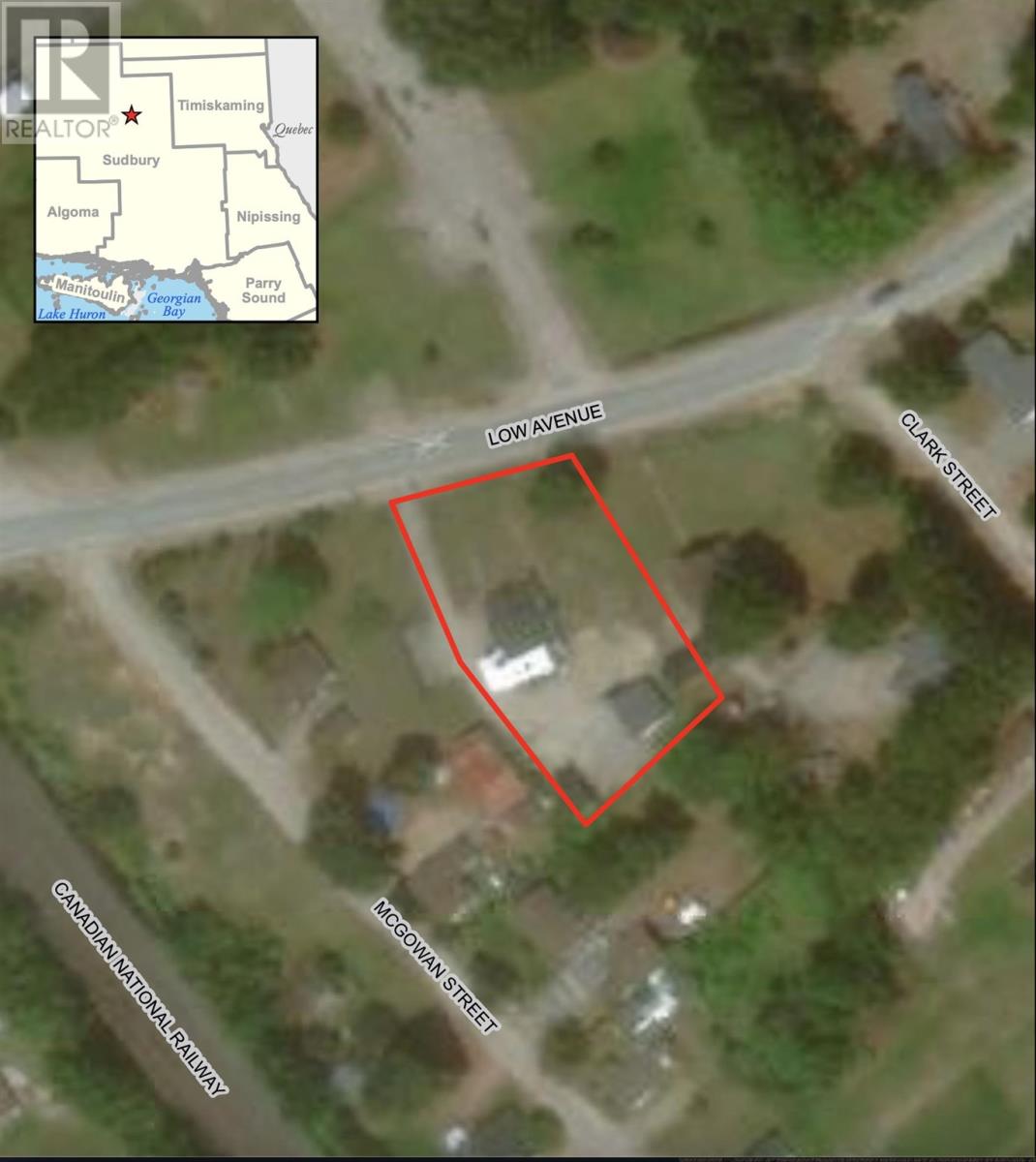 22 Low Ave, Gogama, Ontario  P0M 1W0 - Photo 2 - SM260201