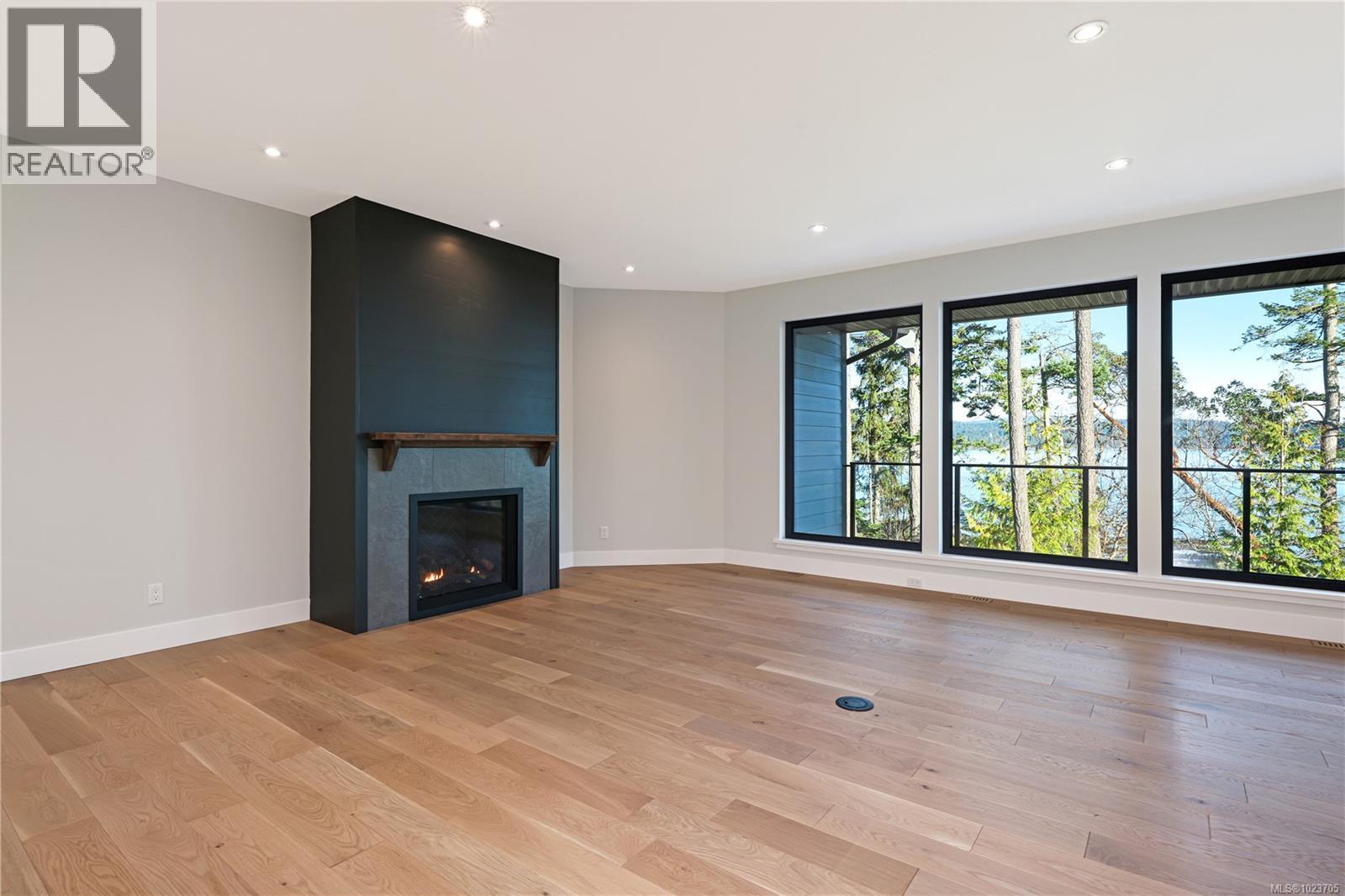 176 Baynes Dr, Fanny Bay, British Columbia V0R 1W0 - Photo 13 - 1023705