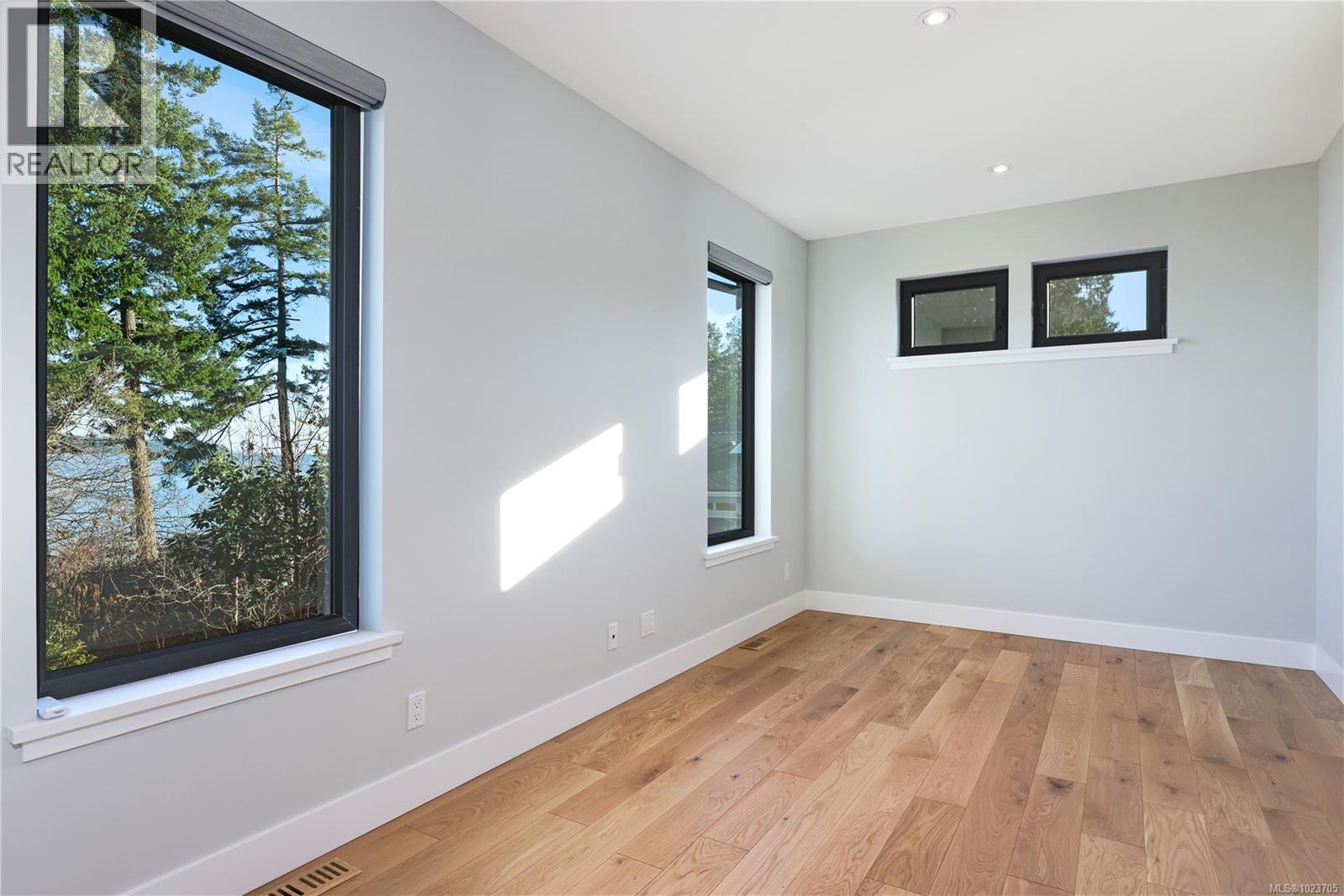 176 Baynes Dr, Fanny Bay, British Columbia V0R 1W0 - Photo 47 - 1023705