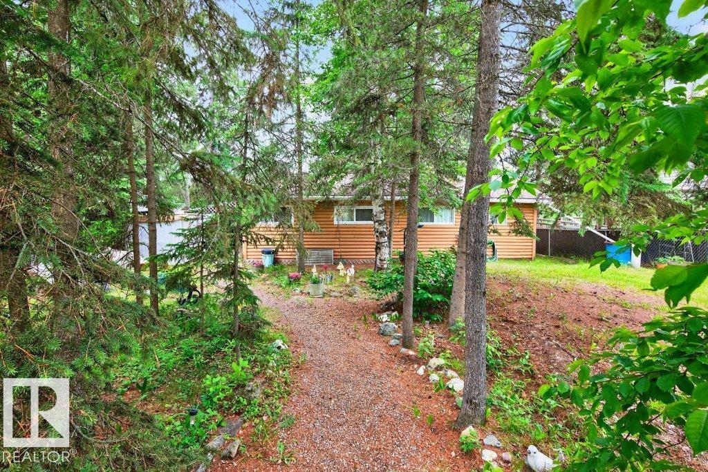 287 Lakeshore Dr, Rural Lac Ste. Anne County, Alberta  T0E 1V0 - Photo 32 - E4470186