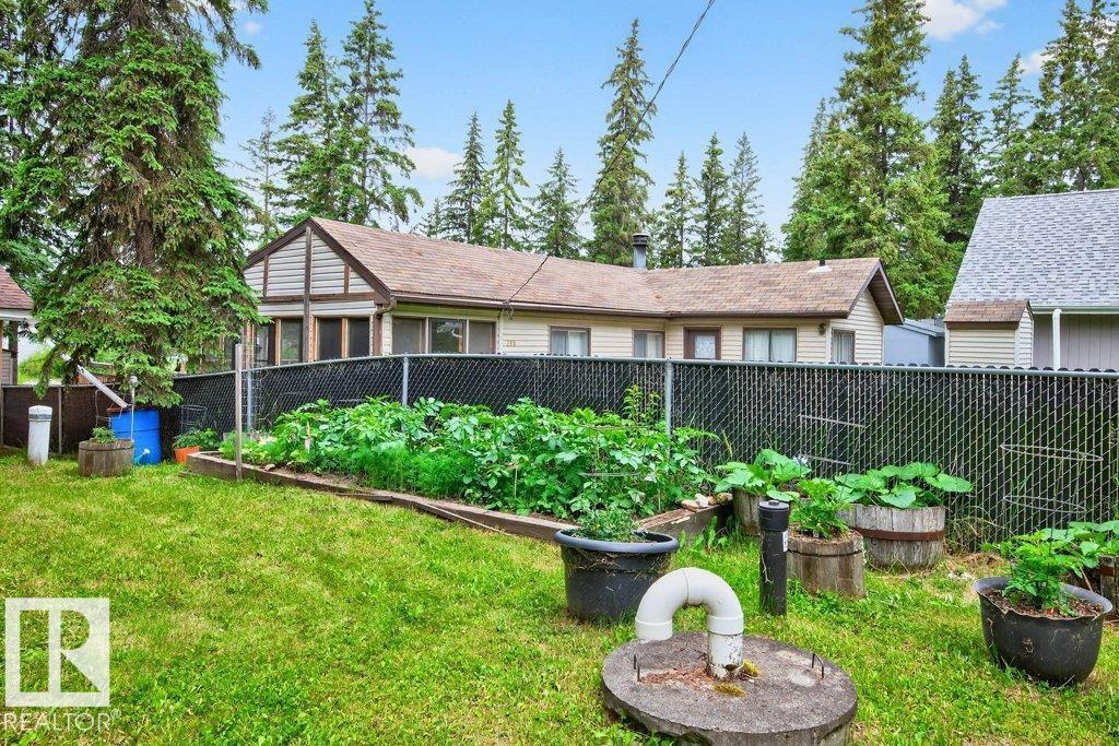 287 Lakeshore Dr, Rural Lac Ste. Anne County, Alberta  T0E 1V0 - Photo 33 - E4470186
