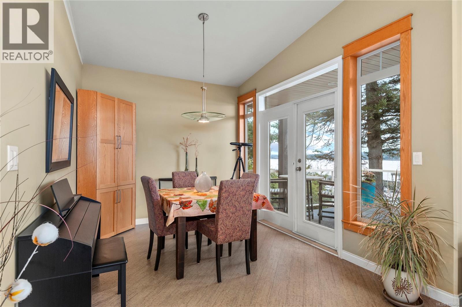 636 Island Hwy, Campbell River, British Columbia  V9W 2C3 - Photo 18 - 1024434