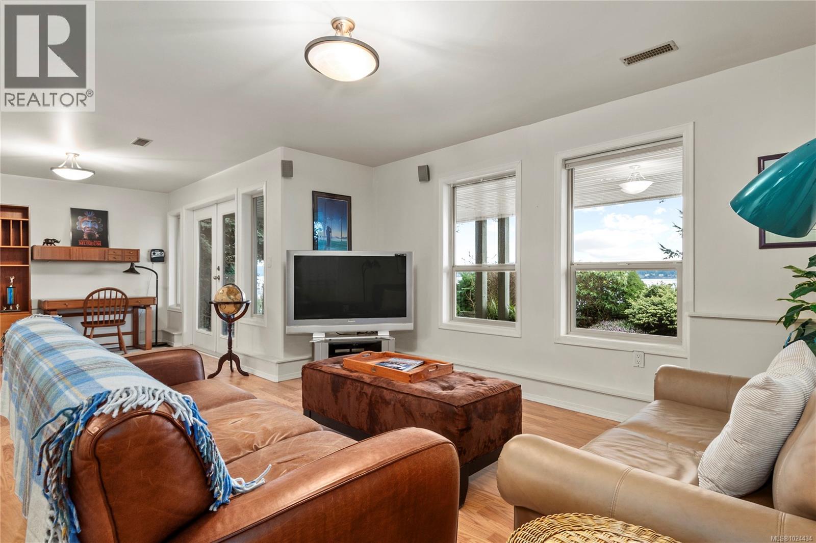 636 Island Hwy, Campbell River, British Columbia  V9W 2C3 - Photo 38 - 1024434