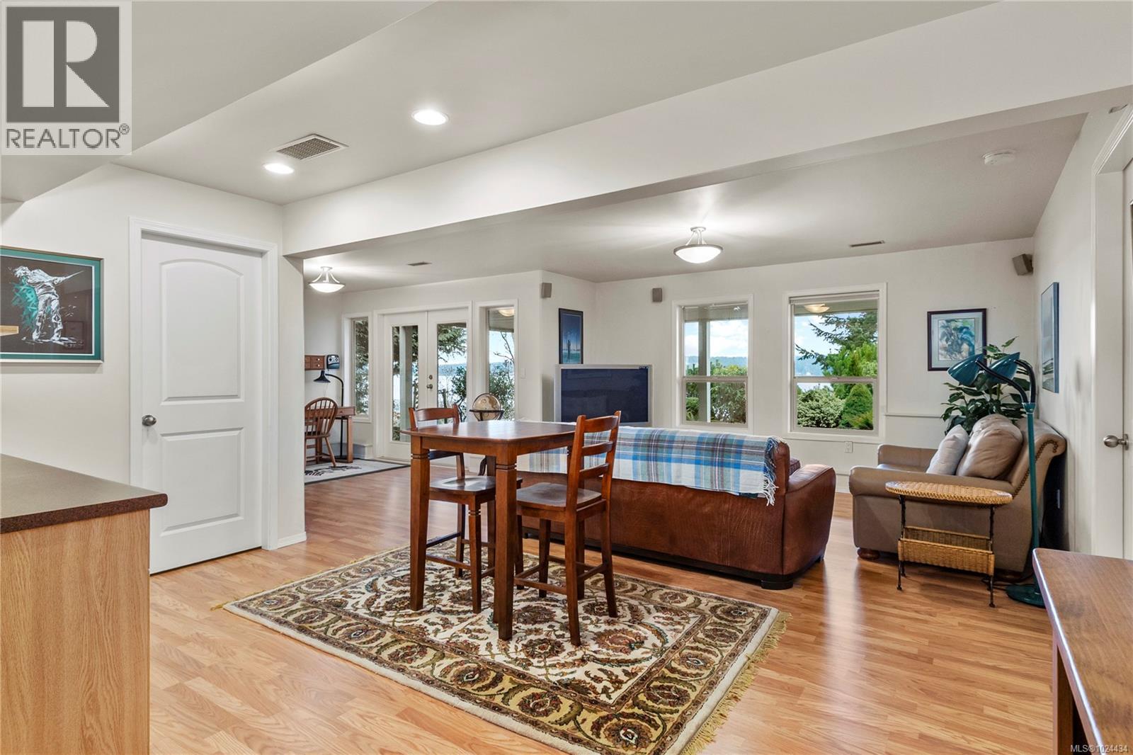 636 Island Hwy, Campbell River, British Columbia  V9W 2C3 - Photo 35 - 1024434