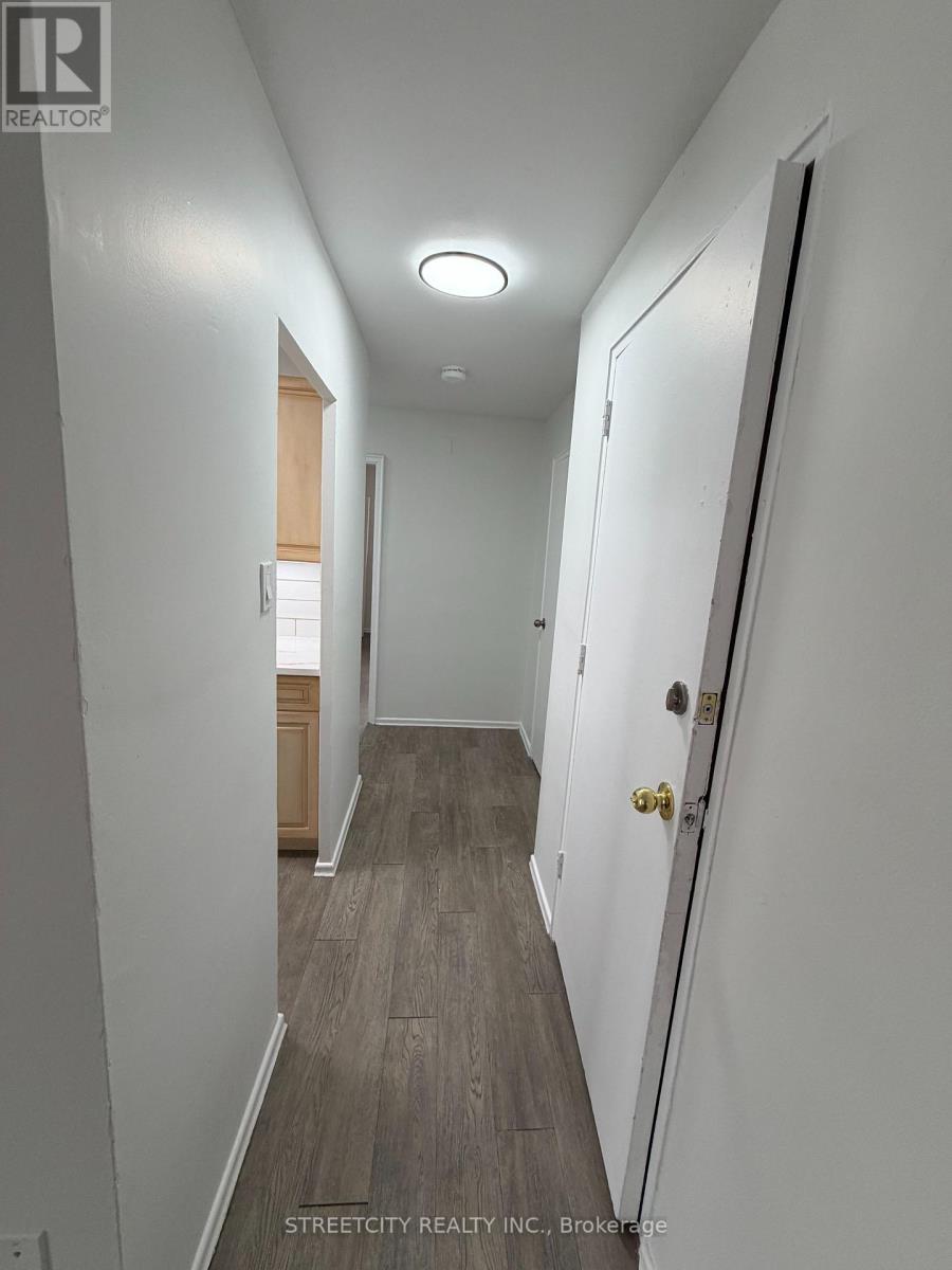306 - 1830 Dumont Street, London East, Ontario  N5W 2S1 - Photo 2 - X12743464