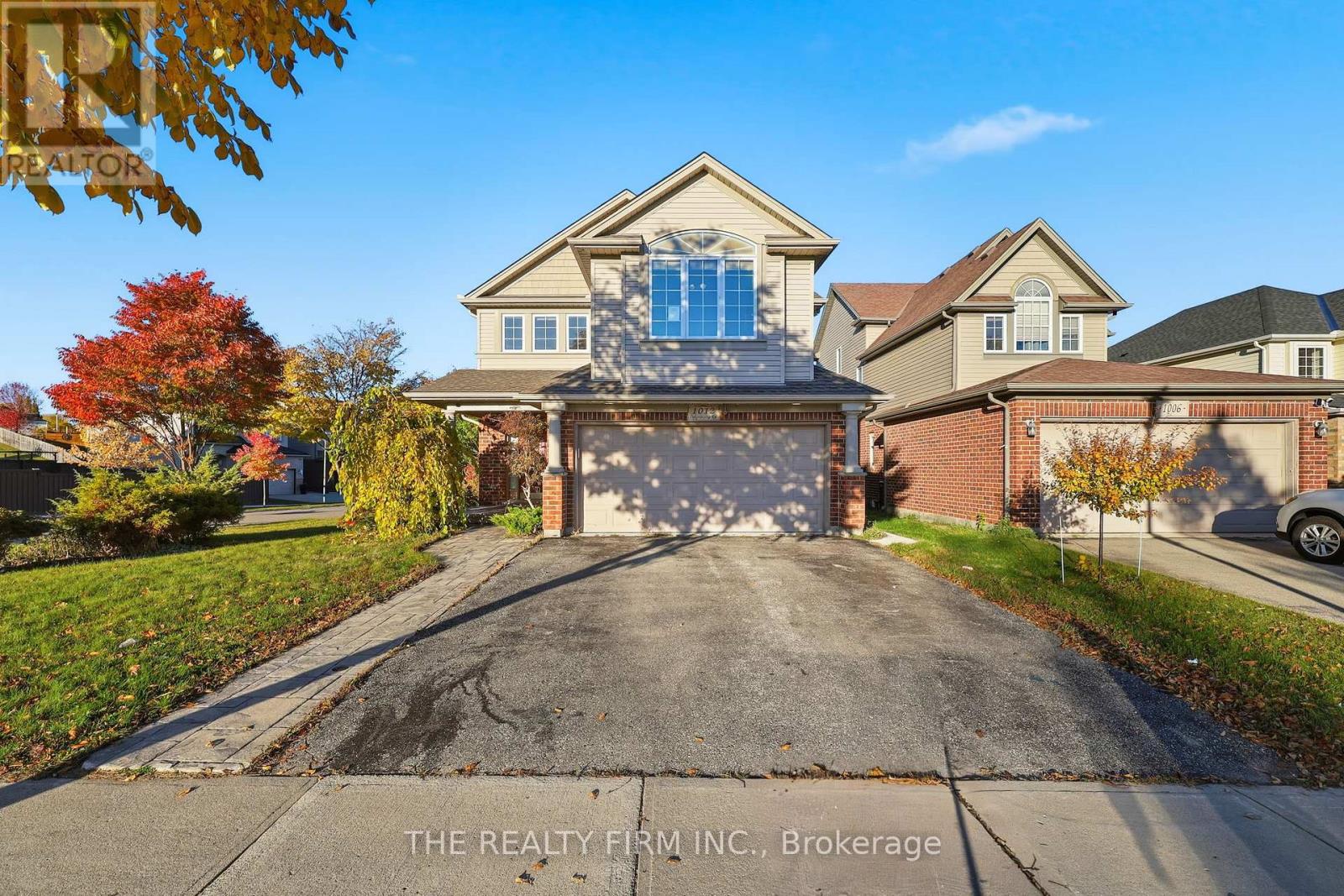 1012 OAKCROSSING ROAD, London North, Ontario