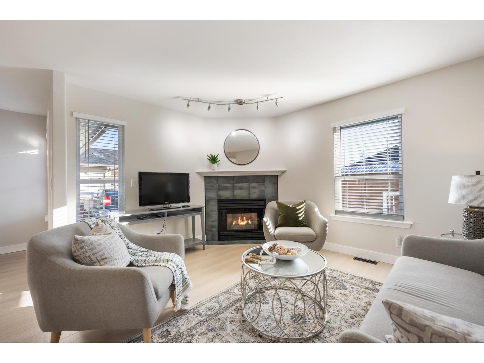 15458 110 Avenue, Surrey, British Columbia  V3R 0X1 - Photo 9 - R3072308