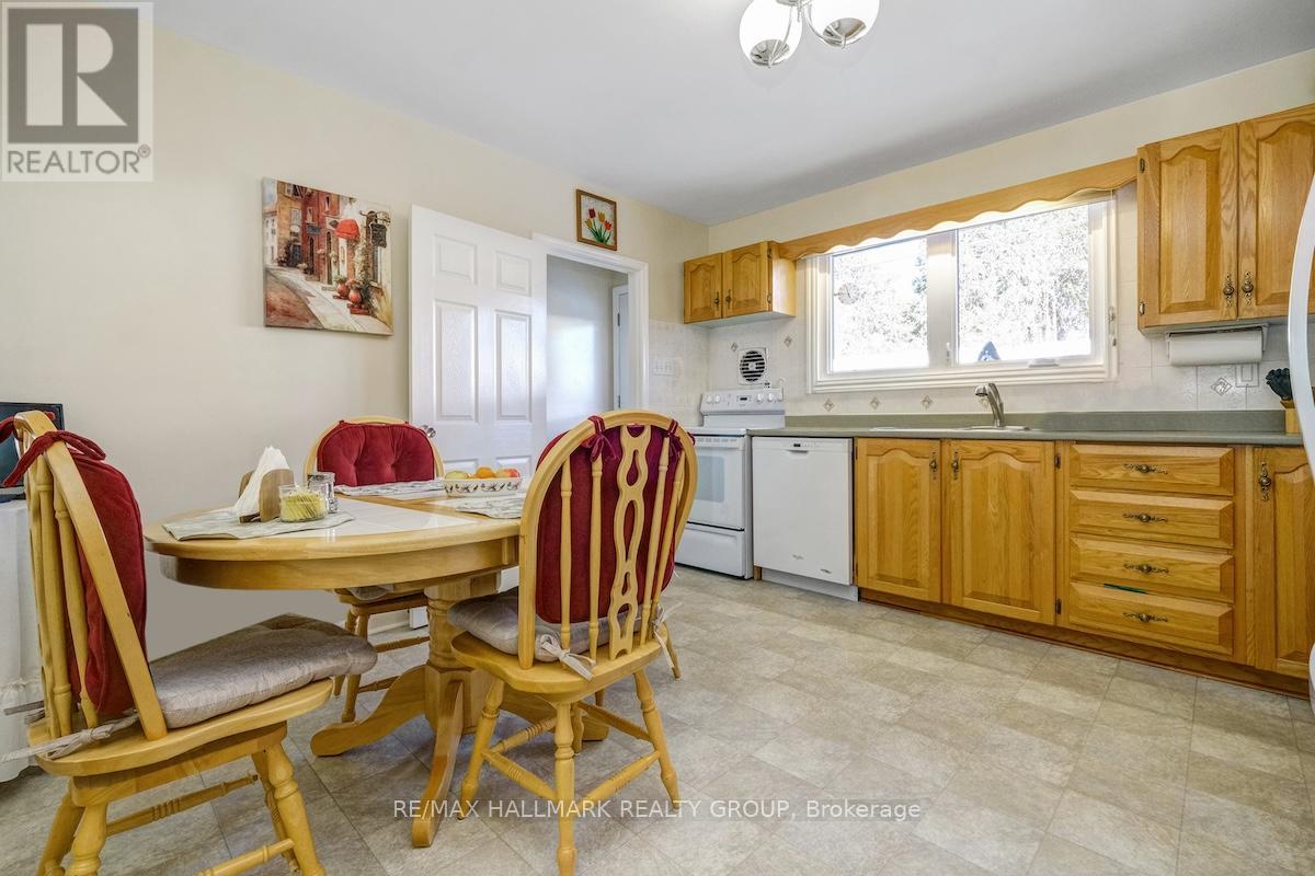 1259 Placid Street, Ottawa, Ontario K2C 3A8 - Photo 14 - X12743416