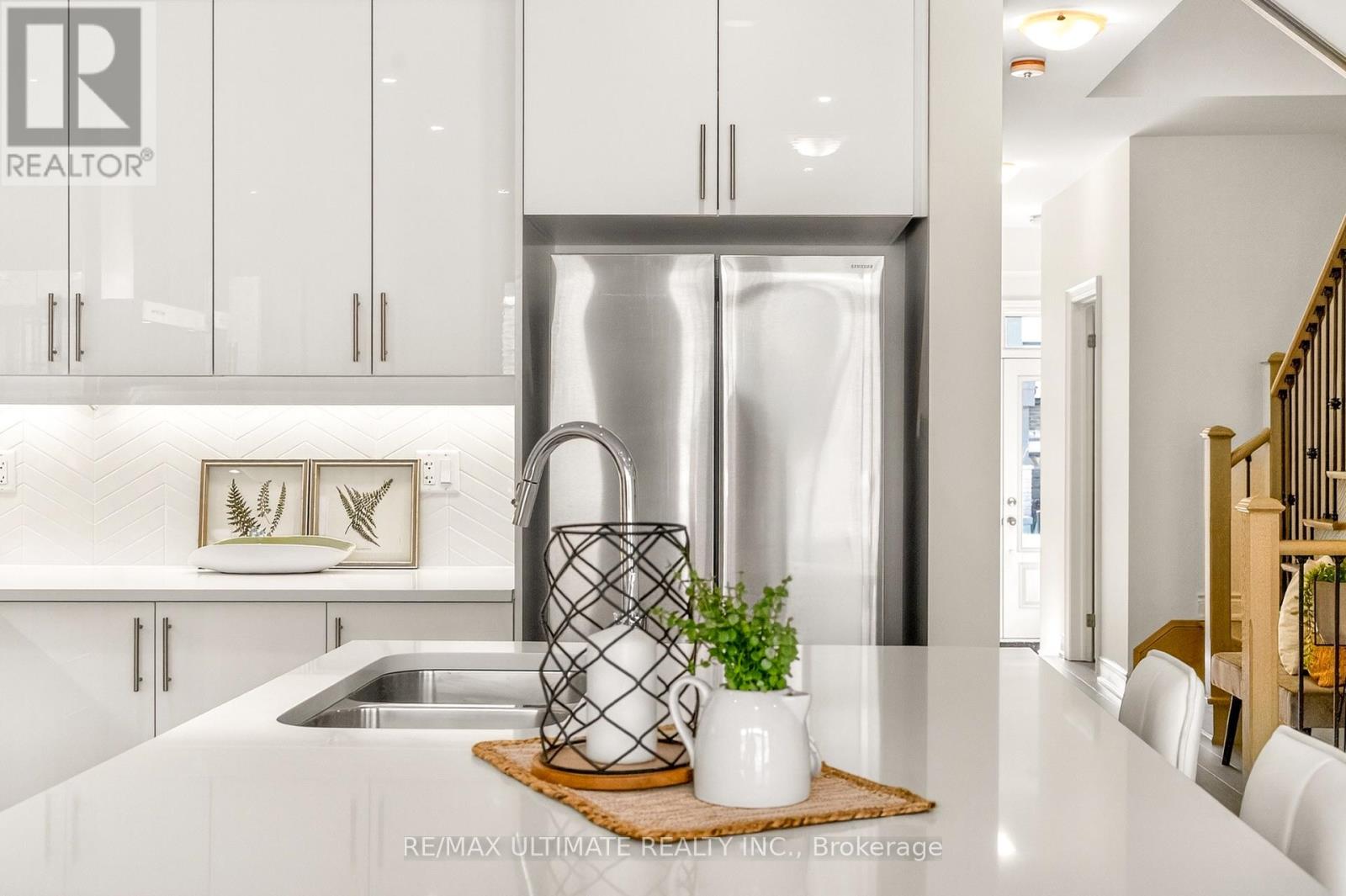 12 Singhampton Road, Vaughan, Ontario  L4H 5J6 - Photo 19 - N12741414