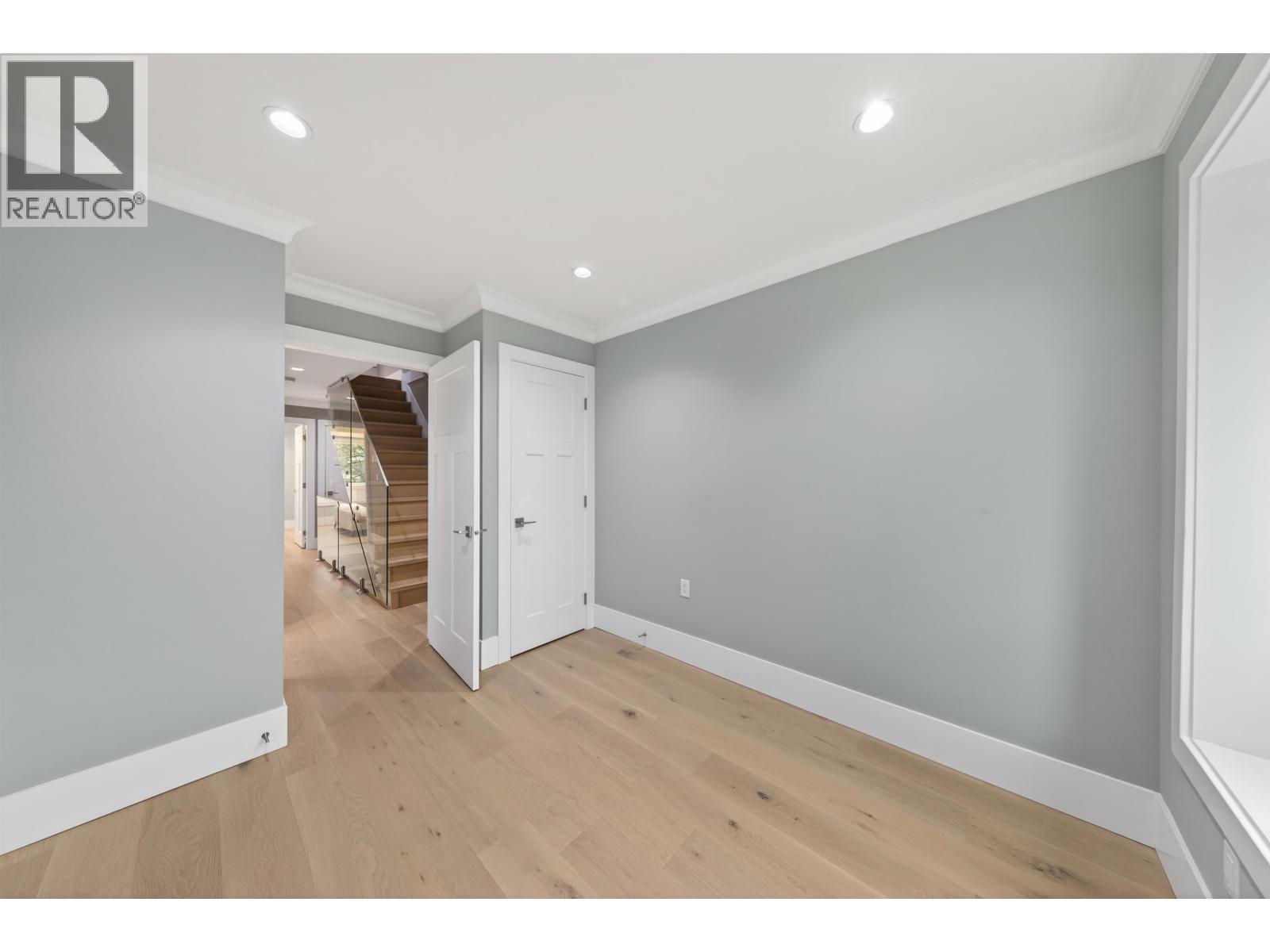 6532 Angus Drive, Vancouver, British Columbia V6P 5H9 - Photo 24 - R3084923