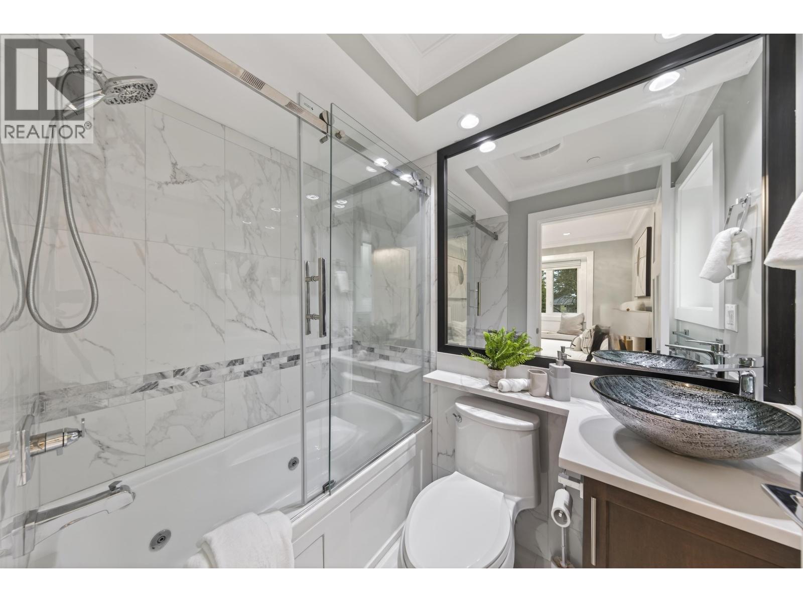 6532 Angus Drive, Vancouver, British Columbia V6P 5H9 - Photo 29 - R3084923