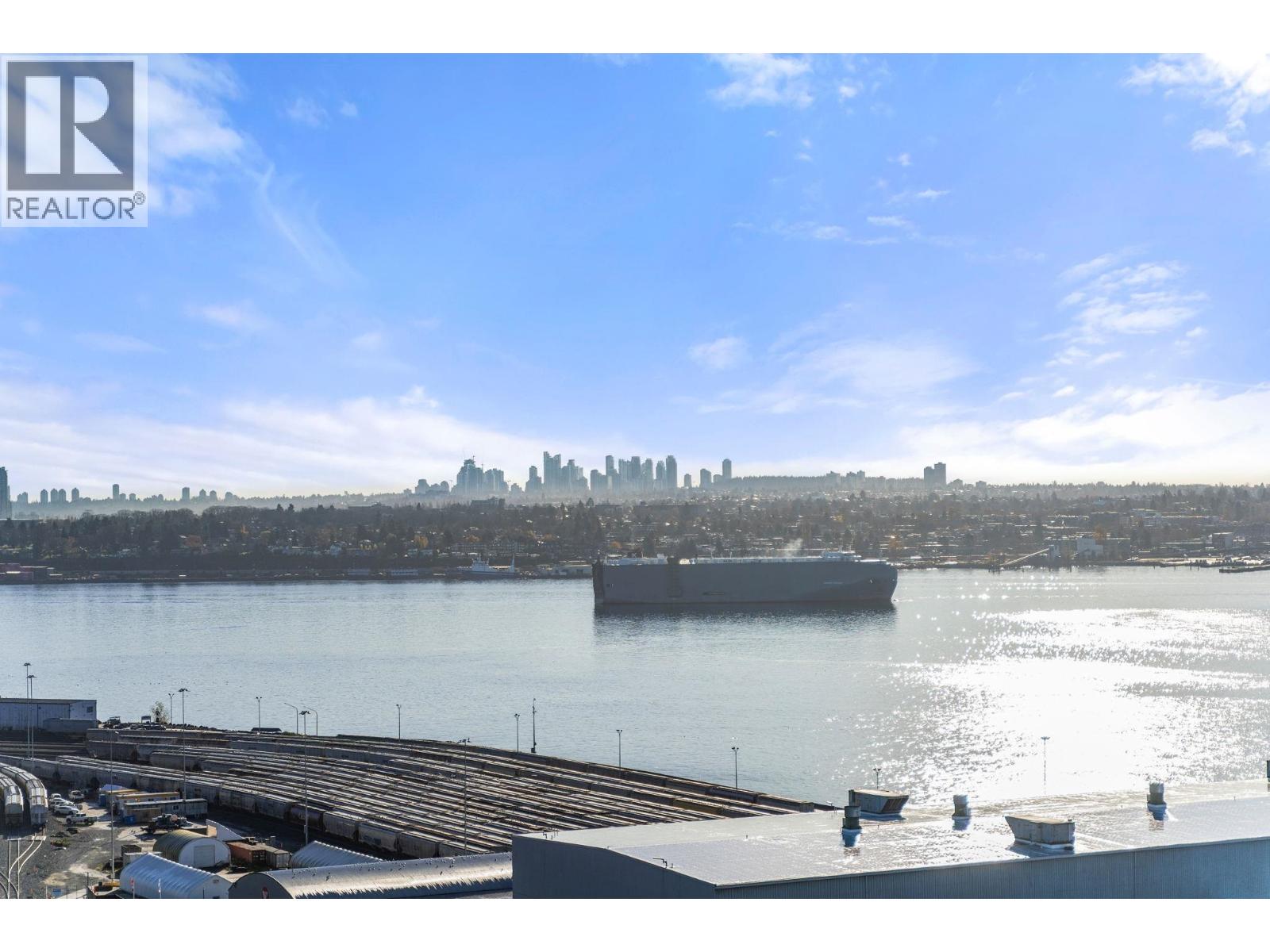 2102 188 E Esplanade Street, North Vancouver, British Columbia  V7L 4Y1 - Photo 8 - R3084930