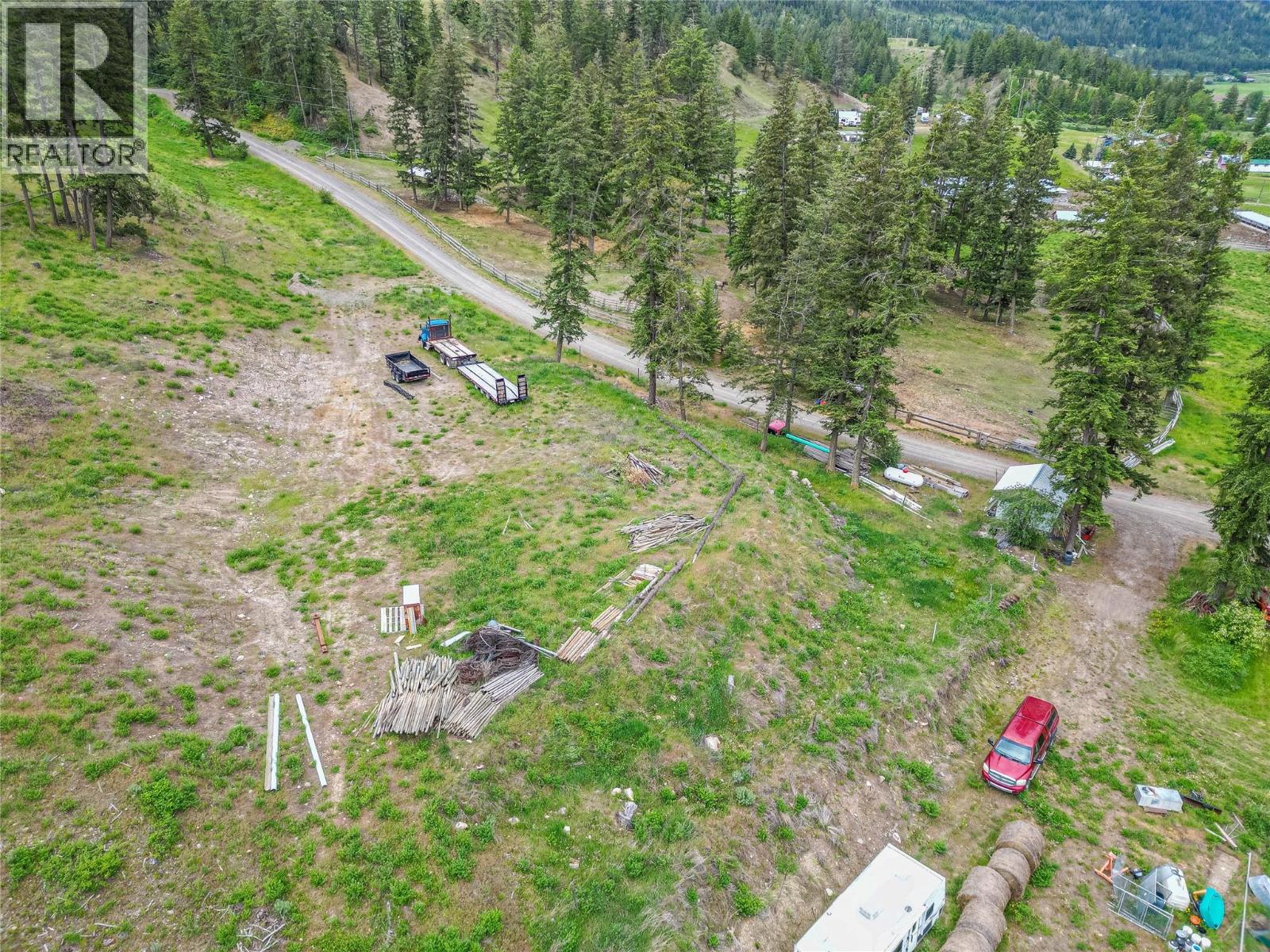 8548 Yellowhead Highway, Kamloops, British Columbia  V0E 1Z2 - Photo 77 - 10374394