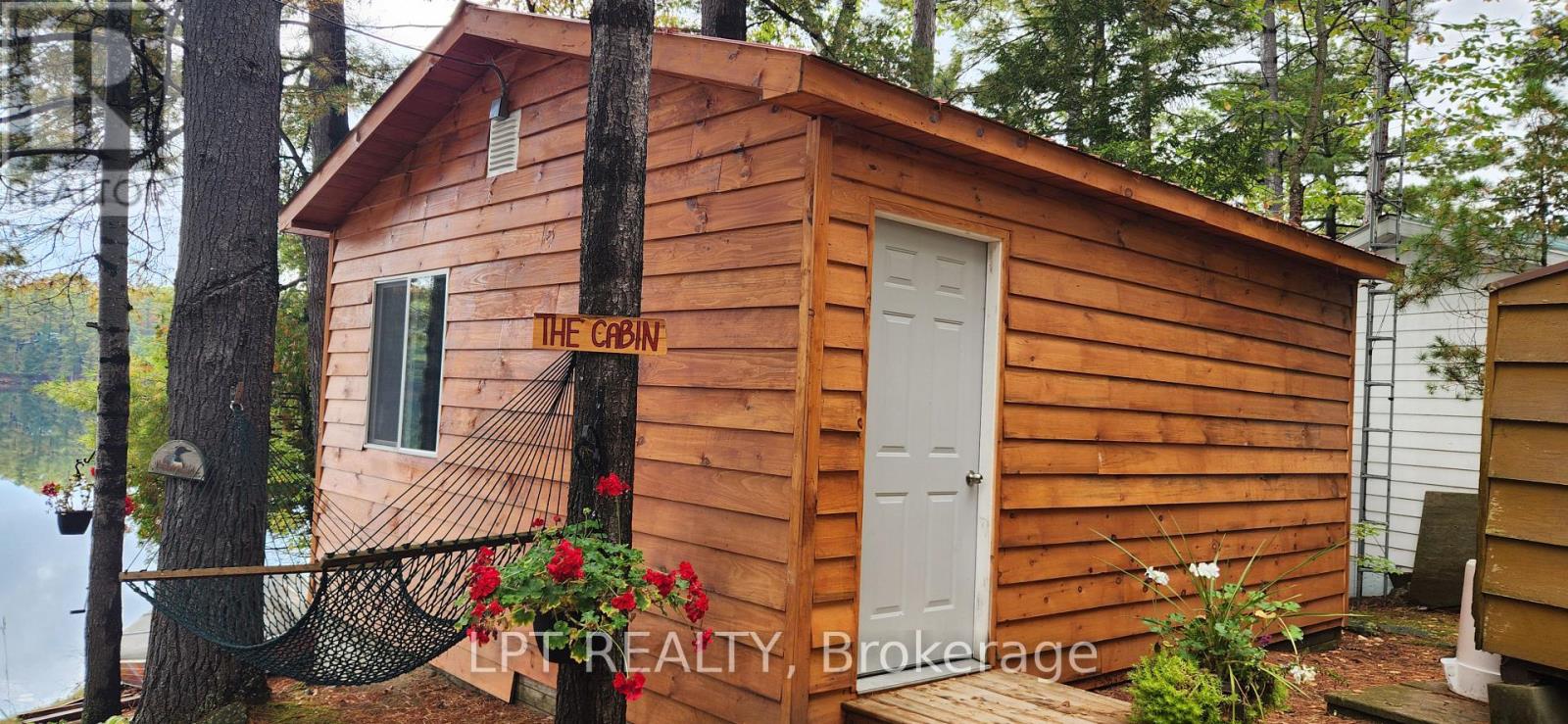 385 Porcupine Way, Lanark Highlands, Ontario  K0G 1M0 - Photo 10 - X12425374