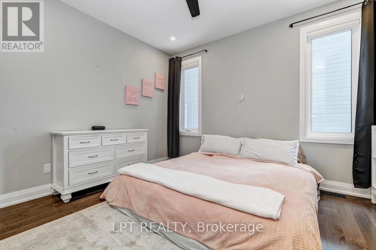 122 Spindrift Circle, Ottawa, Ontario K4M 0G4 - Photo 35 - X12684094