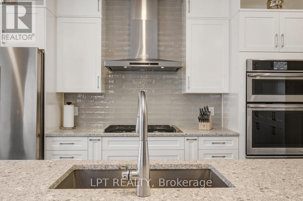 122 Spindrift Circle, Ottawa, Ontario K4M 0G4 - Photo 22 - X12684094