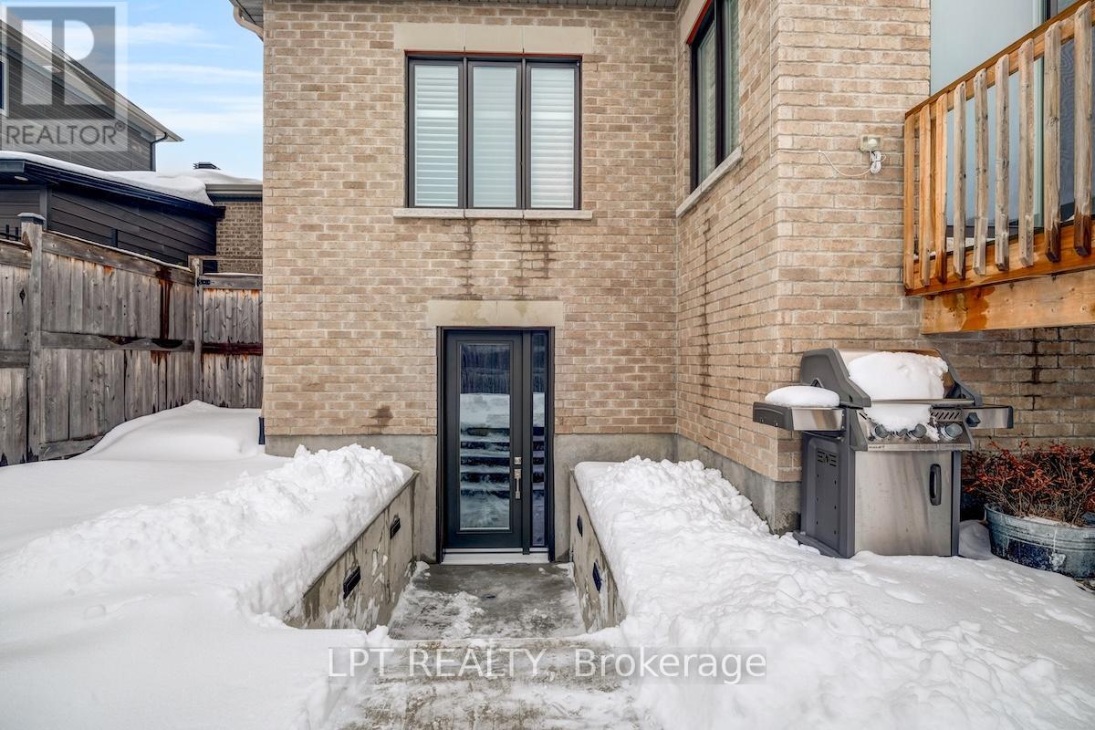 122 Spindrift Circle, Ottawa, Ontario K4M 0G4 - Photo 47 - X12684094