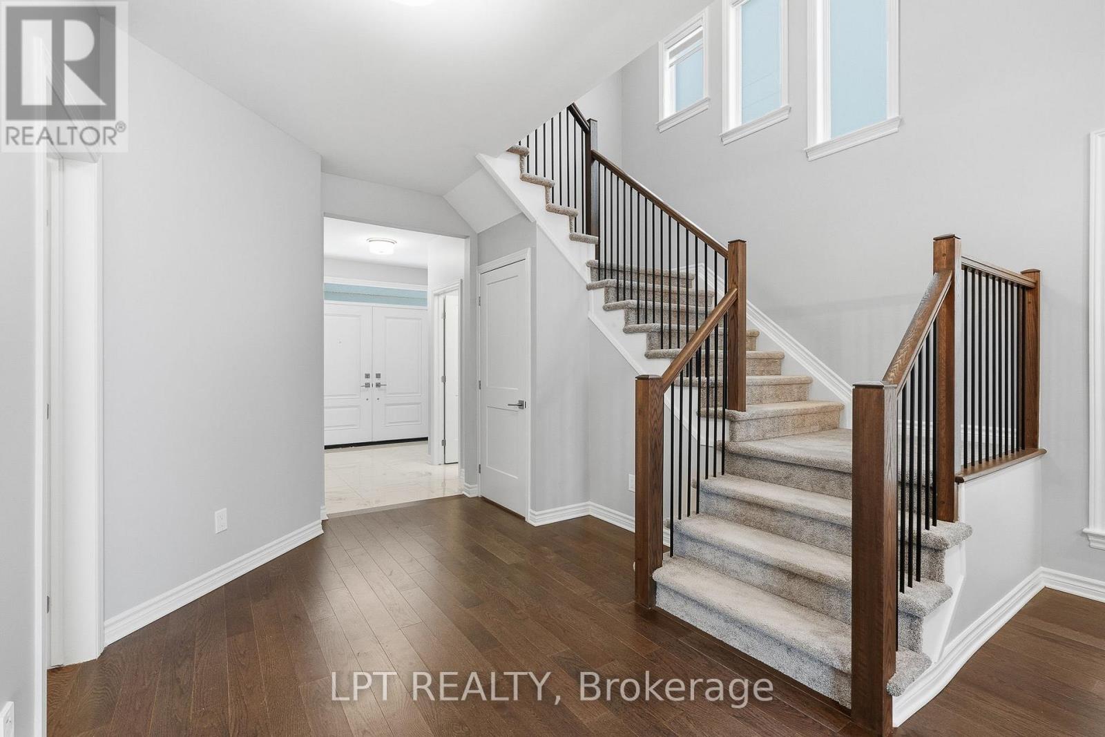 132 Bonne Renommee Avenue, Ottawa, Ontario  K4A 5J8 - Photo 5 - X12705428