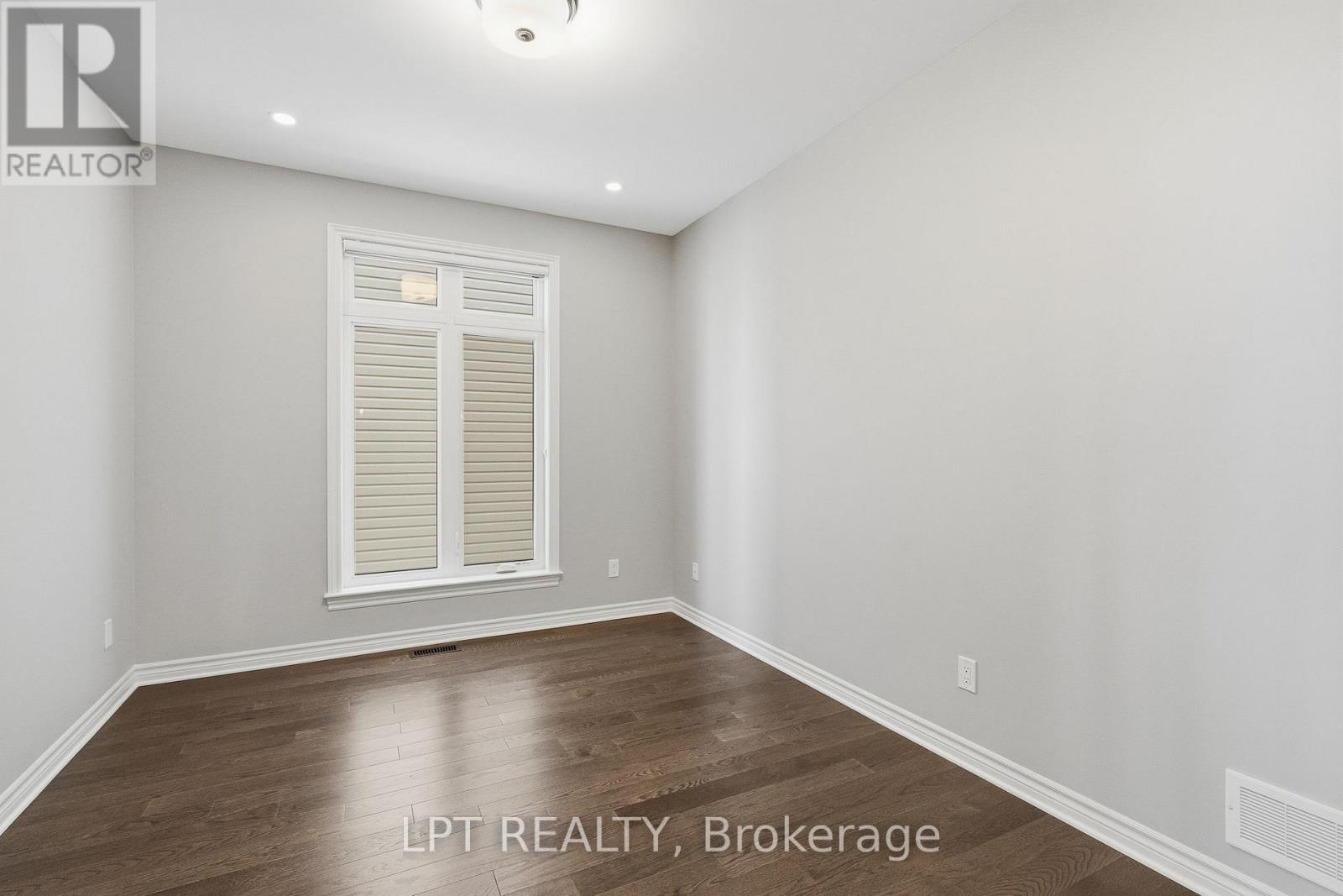 132 Bonne Renommee Avenue, Ottawa, Ontario  K4A 5J8 - Photo 8 - X12705428