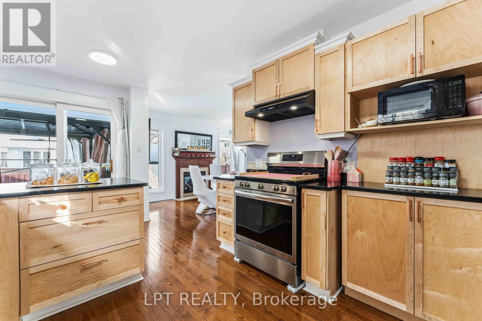 1549 Senateurs Way, Ottawa, Ontario  K4A 4A2 - Photo 10 - X12729242